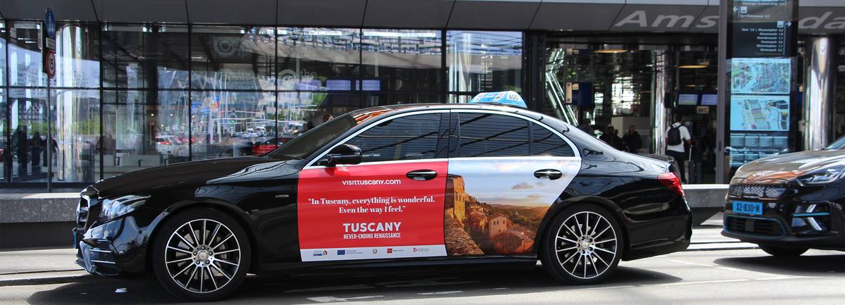 Taxireclame buitenreclame in Amsterdam